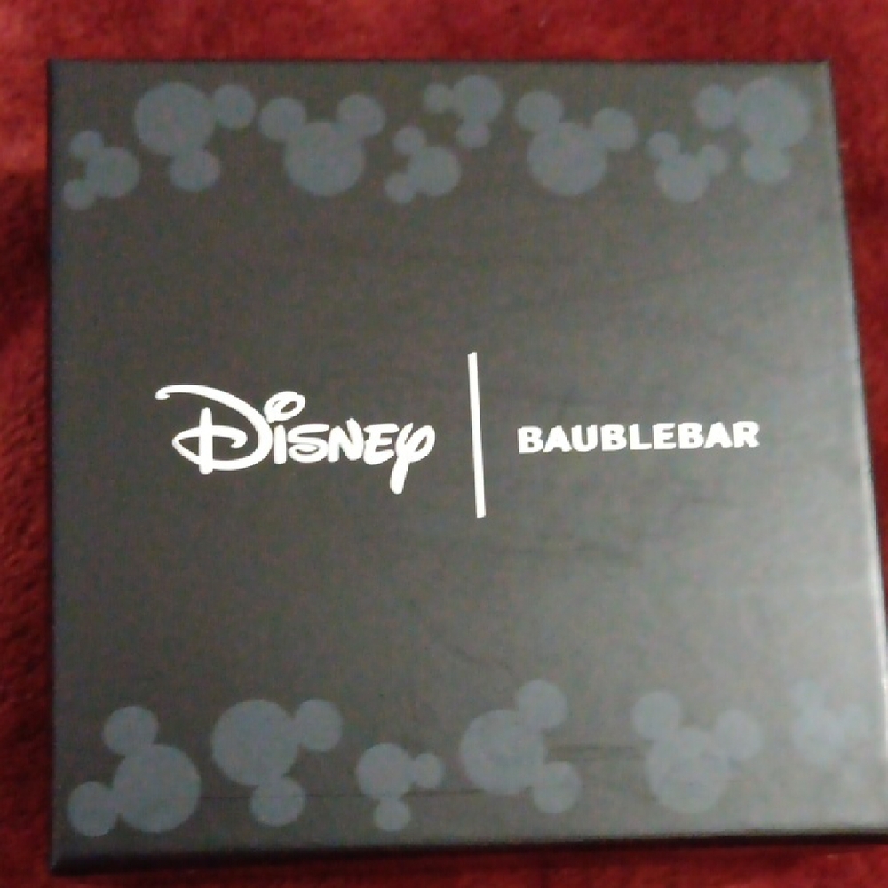 Disney x BaubleBar Devil Donald Duck Earrings - Picture 2 of 3